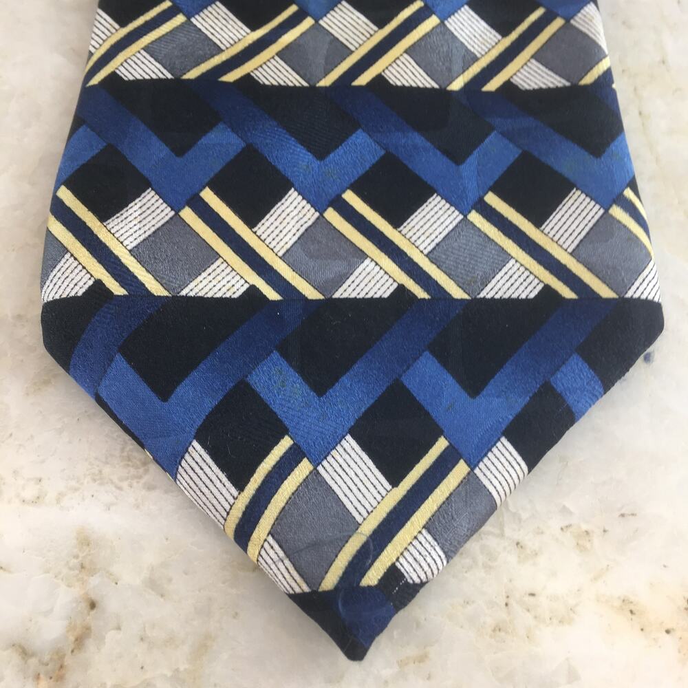 ALBERTO CELINI ALL SILK BOLD GRAPHIC NECKTIE